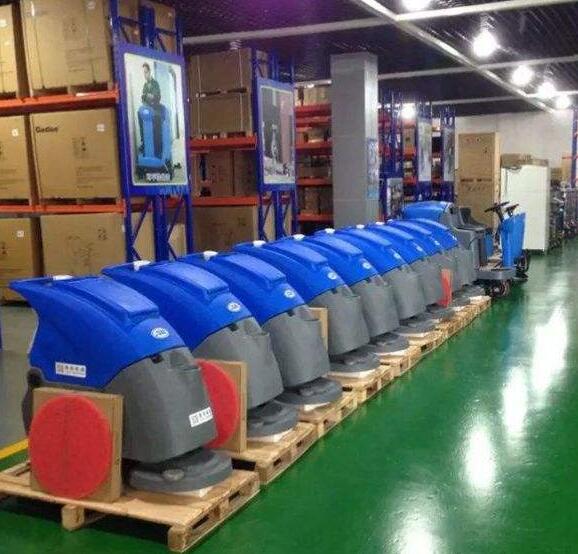 洗地機電瓶什么牌子好 